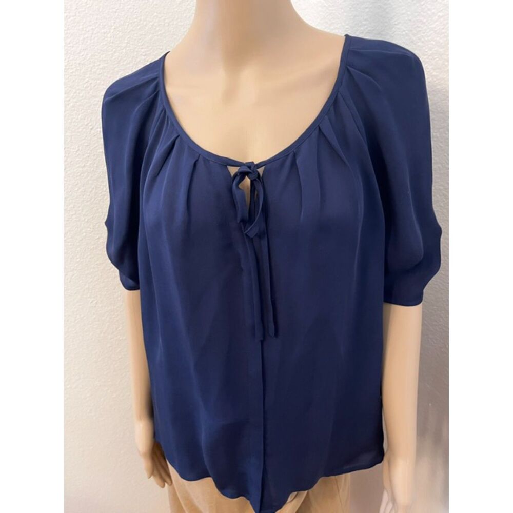 SZ L Joie BERKELEY Matte 100% Silk Hidden Placard Button Blouse in Yves Blue - Picture 3 of 8